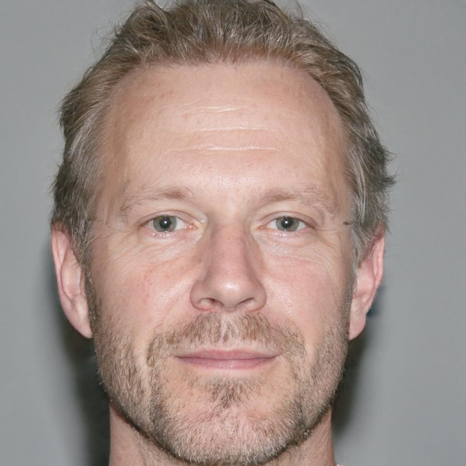 Michael Weber, Investment Director